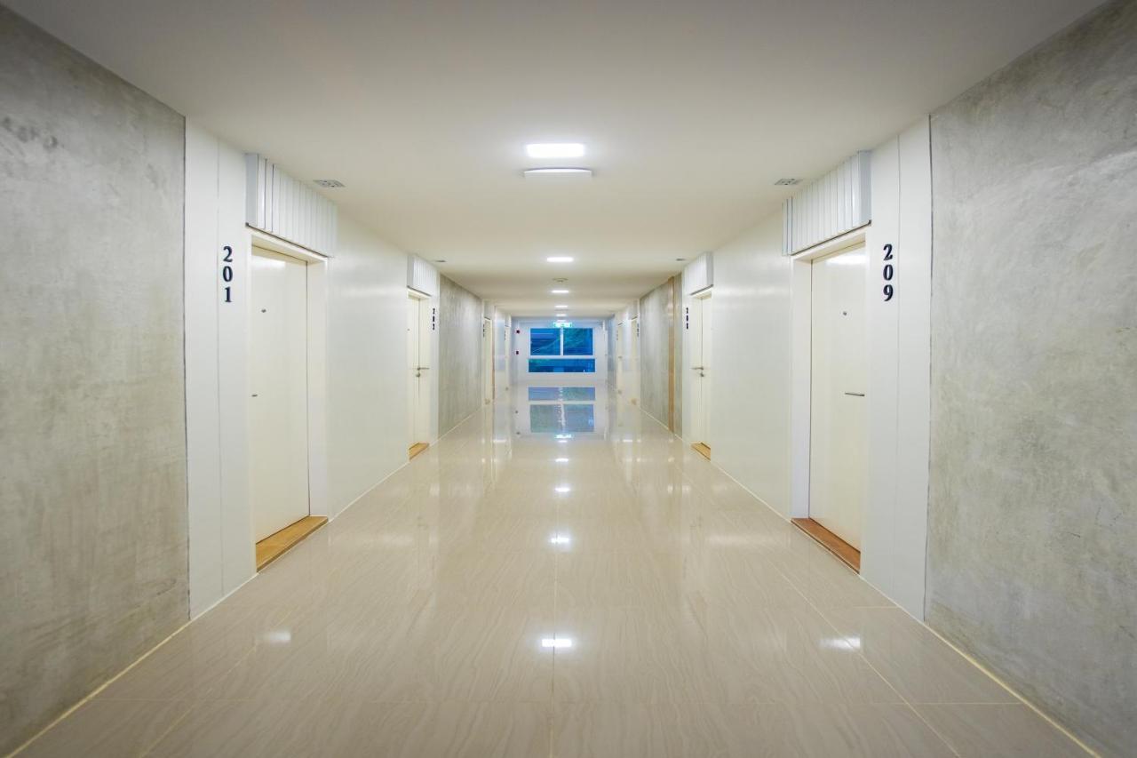 Zayn Express & Suites Bangkok Dış mekan fotoğraf